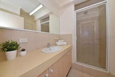 East Perth 2 X 1 Trendy Apartment - Foster Accommodation 4