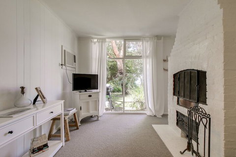 Heronswood - Foster Accommodation 7