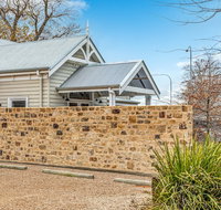 Grandview Accommodation - The Elm Tree Apartments - Foster Accommodation