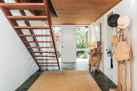 A PERFECT STAY - Cape Breeze - Foster Accommodation 1