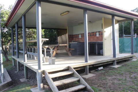 Aqualuna Apartments - Foster Accommodation 6