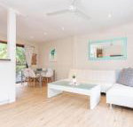 Corals at Elizabeth Beach - Foster Accommodation