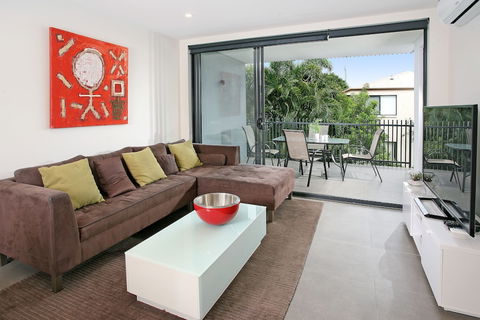 Back Of The Block Bulimba - Foster Accommodation 4