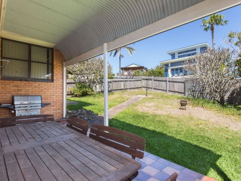 Beach Break - Foster Accommodation 3