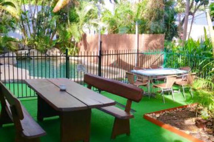 Carmoo QLD Foster Accommodation