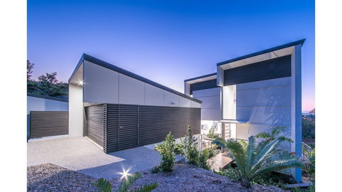 Oleander Holiday Home Airlie Beach - Foster Accommodation 0