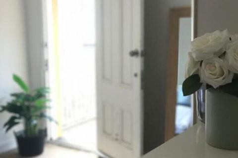 Zaara - Foster Accommodation 2