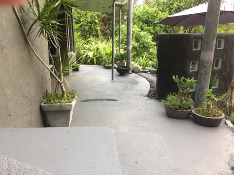 Earthship Daintree - Foster Accommodation 2