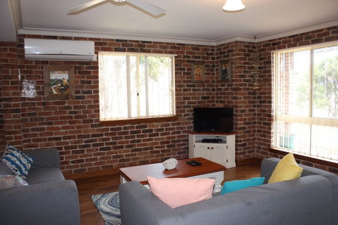 Birchgrove Terrace Unit 6 - Foster Accommodation 4