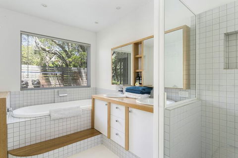Amaranthine Abodes - Foster Accommodation 1