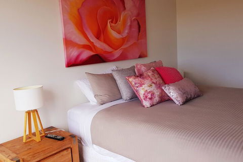 Amaranthine Abodes - Foster Accommodation 2
