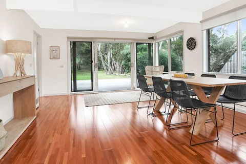 Backyard Bliss - Foster Accommodation 3