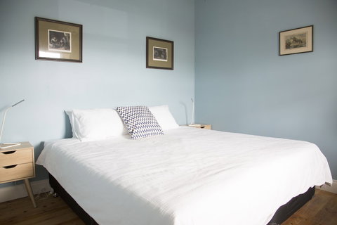 Wayfarers Cottage - Foster Accommodation 2