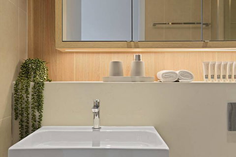 New Contemporary Apartment Near Macquarie Centre - Foster Accommodation 7