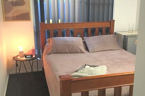 Yandina House - Foster Accommodation 6