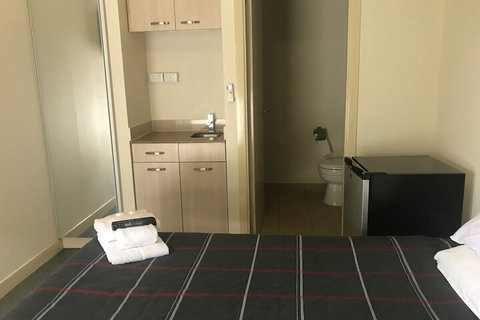 Smart Stay Villages - Foster Accommodation 1