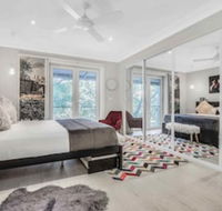 142 Wyndham - Foster Accommodation