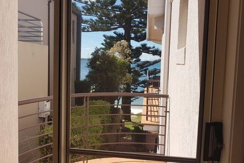 VUES At Salamander Bay - Foster Accommodation 4