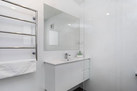 Grasmere Chalet - Foster Accommodation 7
