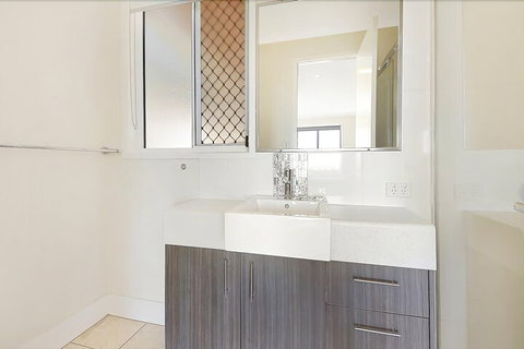 Sandcastles Coign 10 - Foster Accommodation 6