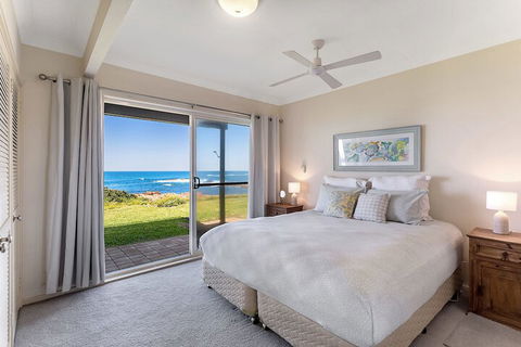 Birubi Lane 4 Anna Bay - Foster Accommodation 3