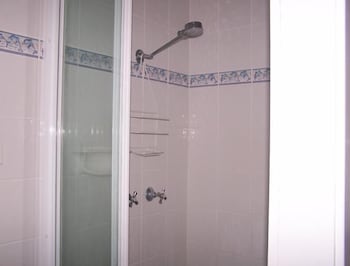 Forster Lodge 16 - Foster Accommodation 2