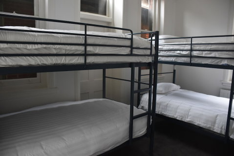Hub Hostel - Foster Accommodation 2