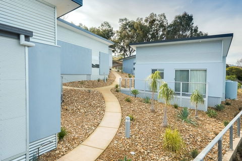 Albury Yalandra Apartment 4 - Foster Accommodation 0