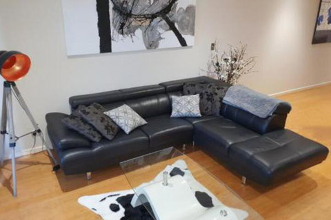 The Arcadia Apartment - Foster Accommodation 4