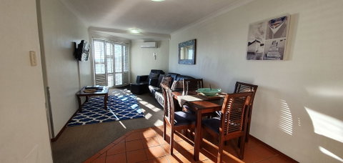 Scarborough Beach Front Resort - Shell 10 - Foster Accommodation 2