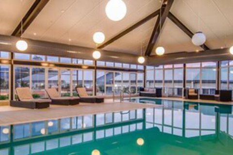 115 Horizons - Lake Jindabyne Waterfront - Foster Accommodation 0