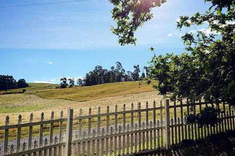 Old White Church Bed & Breakfast - Foster Accommodation 5