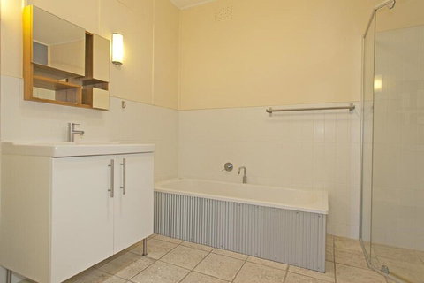 Lobster Cottage Sawtell NSW - Foster Accommodation 2