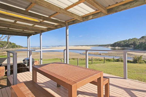 Lobster Cottage Sawtell NSW - Foster Accommodation 6
