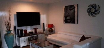 La Casa De Playa - Foster Accommodation 4