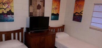 La Casa De Playa - Foster Accommodation 6