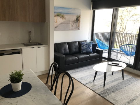 Q Squared Serviced Apartments - Foster Accommodation 6