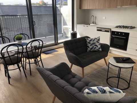 Q Squared Serviced Apartments - Foster Accommodation 5