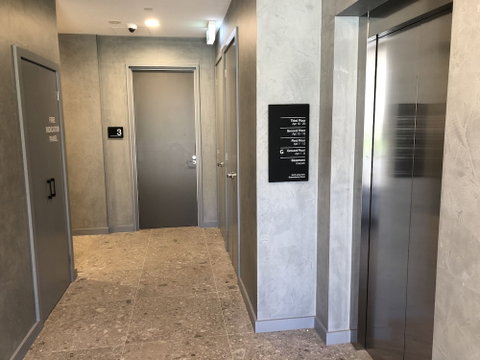 Q Squared Serviced Apartments - Foster Accommodation 0