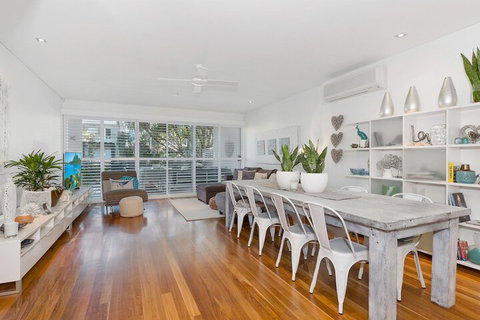 COASTAL CHIC At CASUARINA - Foster Accommodation 5