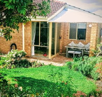 Camelias Boutique Cottage in Dianella - Foster Accommodation