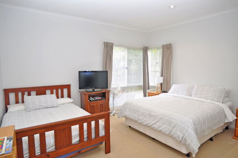 Welcome Break PET Friendly - Foster Accommodation 0
