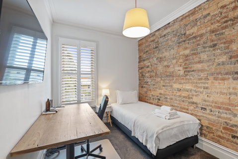 Work Sleep Live Melbourne - Foster Accommodation 3