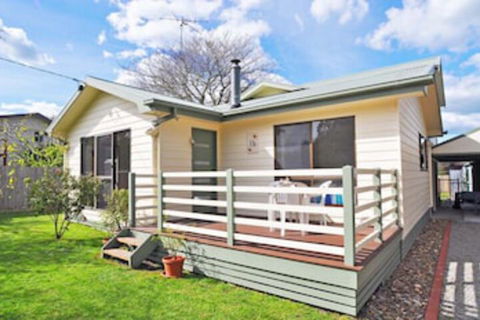 Aqua Escape On Anderson Free Wifi & Netflix PET Friendly - Foster Accommodation 0