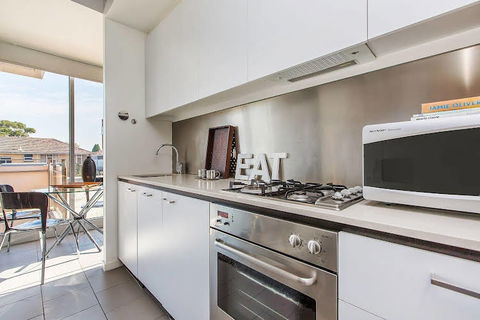 Apartment2c Gramercy - Foster Accommodation 0