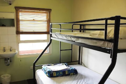 Central Backpackers - Hostel - Foster Accommodation 6