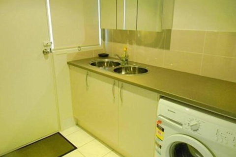 Making Waves - Foster Accommodation 5