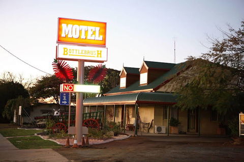 Bottlebrush Motel - Foster Accommodation 0