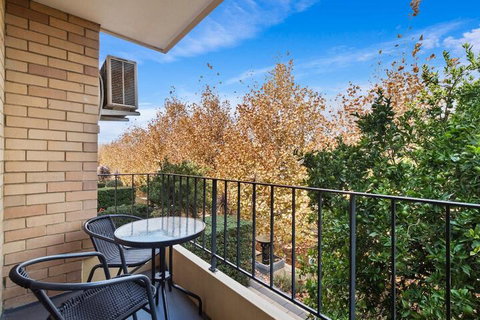 Pronto Apartments - Foster Accommodation 6