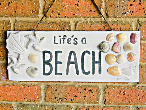 LIFES A BEACH - Foster Accommodation 5